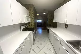 270-10 Grand Central Pkwy, New York City, NY 11005 - Photo 8