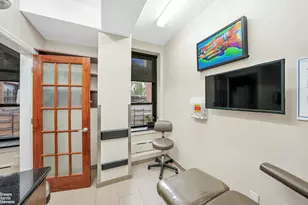 235 E 22nd St, New York City, NY 10010 - Photo 8