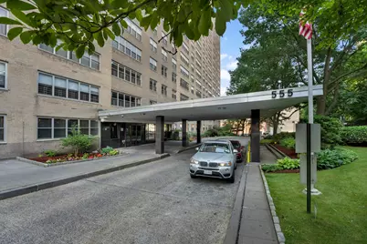 555 Kappock Street #11B, New York City, NY 10463 - Photo 20