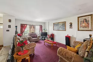 10560 Flatlands 2nd St, New York City, NY 11236 - Photo 2