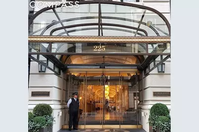 225 5th Avenue #10R, New York City, NY 10010 - Photo 10