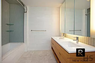 303 E 33rd Street #2-M, New York City, NY 10016 - Photo 4