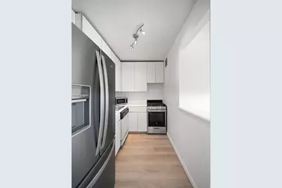 215 W 95th Street #14L, New York City, NY 10025 - Photo 4