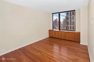 445 5th Ave, New York City, NY 10016 - Photo 2