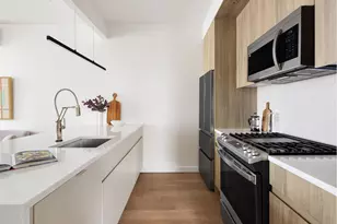 19-04 Harman St, New York City, NY 11385 - Photo 4