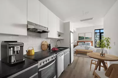 299 E 161st Street #1015, New York City, NY 10451 - Photo 4