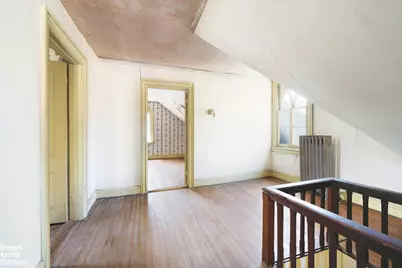 73 Greenfield Avenue, New York City, NY 10304 - Photo 14