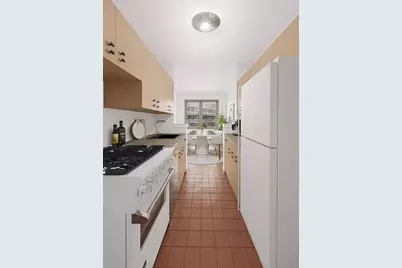 415 E 52nd Street #4D, New York City, NY 10022 - Photo 8