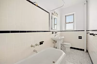 86-10 34th Avenue #613, New York City, NY 11372 - Photo 6