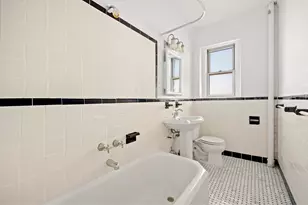 86-10 34th Ave, New York City, NY 11372 - Photo 6