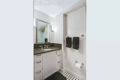 320 E 42nd Street #310, New York City, NY 10017 - Photo 8