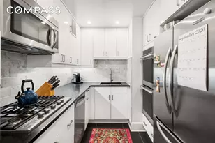 1 Tiffany Pl, New York City, NY 11231 - Photo 2