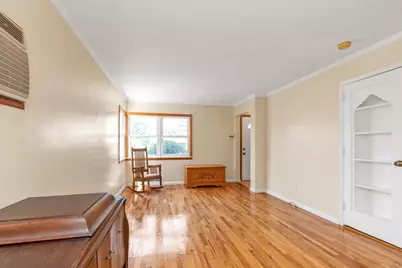 67-29 211th Street, New York City, NY 11364 - Photo 4