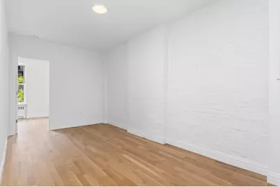 221 E 89th Street #3D, New York City, NY 10128 - Photo 2