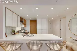 462 W 58th St, New York City, NY 10019 - Photo 2