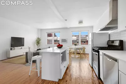 22-31 47th Street, New York City, NY 11105 - Photo 4