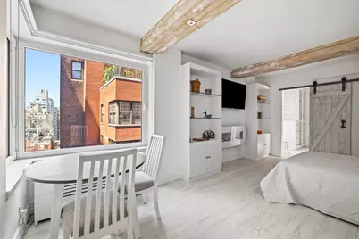 750 Park Avenue #16D, New York City, NY 10021 - Photo 2