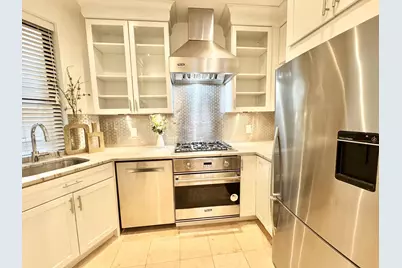 140 W 58th Street #8-C, New York City, NY 10019 - Photo 4