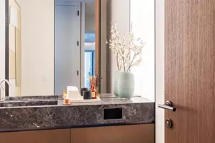 100 E 53rd St, New York City, NY 10022 - Photo 24