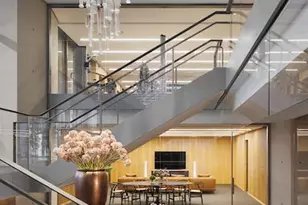 100 E 53rd St, New York, NY 10022 - Photo 32