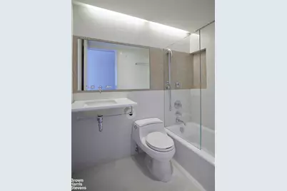 110 E 71st Street #19, New York City, NY 10021 - Photo 10