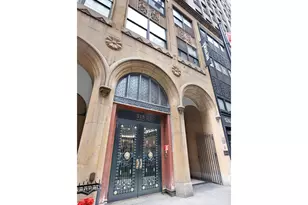 315 W 36th St., New York City, NY 10018 - Photo 14