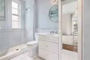 2 E 70th St, New York City, NY 10021 - Photo 12