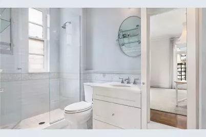 2 E 70th Street #91011B, New York City, NY 10021 - Photo 12