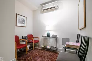 310 W 72nd St, New York City, NY 10023 - Photo 38