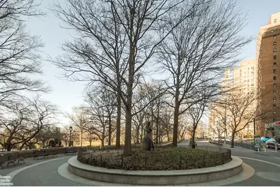 310 W 72nd Street #1D, New York City, NY 10023 - Photo 20