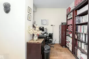 310 W 72nd St, New York City, NY 10023 - Photo 10