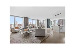212 W 72nd St, New York City, NY 10023 - Photo 2