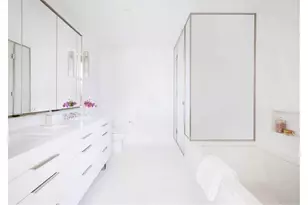 212 W 72nd St, New York City, NY 10023 - Photo 8