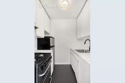 61 Jane Street #15K, New York City, NY 10014 - Photo 12