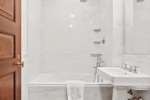 823 Park Ave, New York City, NY 10021 - Photo 12