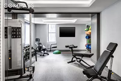 2 E 55th Street #935W39, New York City, NY 10022 - Photo 6