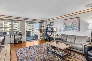 1805 215th St, New York City, NY 11360 - Photo 8