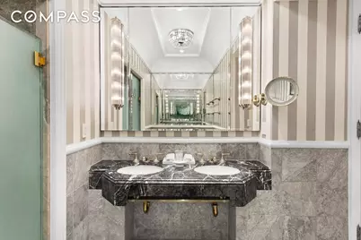 2 E 55th Street #80936, New York City, NY 10022 - Photo 4