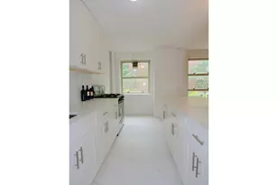 549 W 123rd St, New York City, NY 10027 - Photo 12