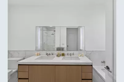 215 E 19th Street #17D, New York City, NY 10003 - Photo 6