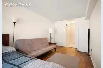 431 E 82nd Street #1A, New York City, NY 10028 - Photo 4