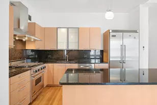 121 W 19th St, New York City, NY 10011 - Photo 6