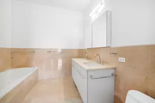 121 W 19th St, New York City, NY 10011 - Photo 16