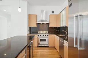 121 W 19th St, New York City, NY 10011 - Photo 4