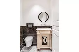 27 E 79th St, New York City, NY 10075 - Photo 8