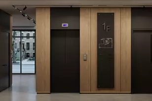 350 W 44th St, New York City, NY 10036 - Photo 18