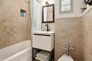 127 W 79th St, New York City, NY 10024 - Photo 8