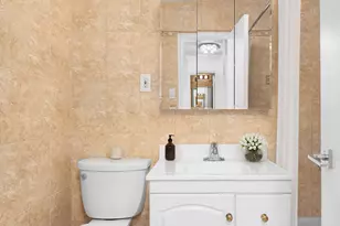 251 E 51st St, New York City, NY 10022 - Photo 10