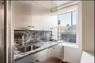 781 5th Ave, New York City, NY 10022 - Photo 8