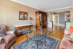 69-10 Yellowstone Blvd, New York City, NY 11375 - Photo 2